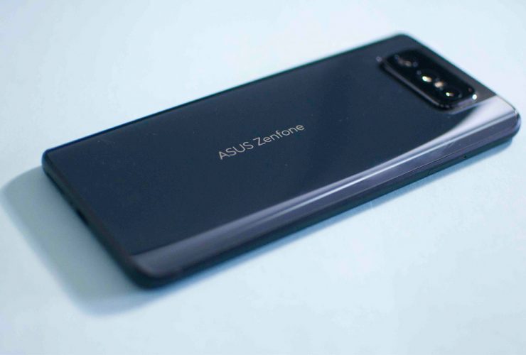 Recensione Asus Zenfone 8 Flip