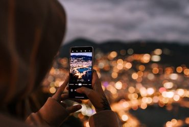 smartphone con zoom ottico