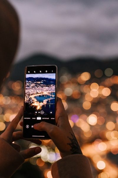 smartphone con zoom ottico