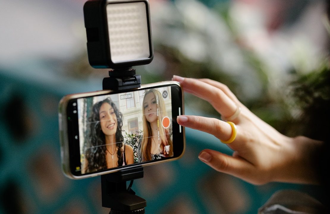smartphone 4K 60 fps