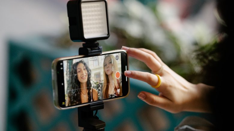 smartphone 4K 60 fps