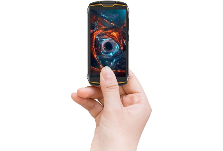 smartphone piccoli da 4 pollici o meno.