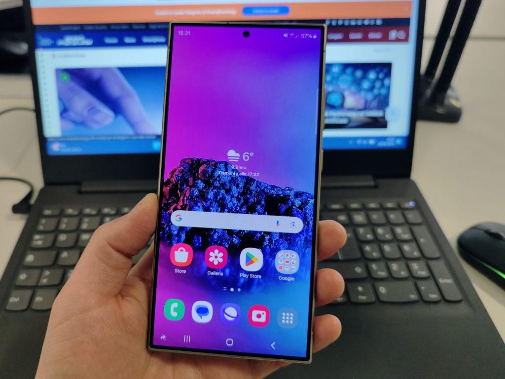 Lo schermo di Samsung Galaxy S24 Ultra 