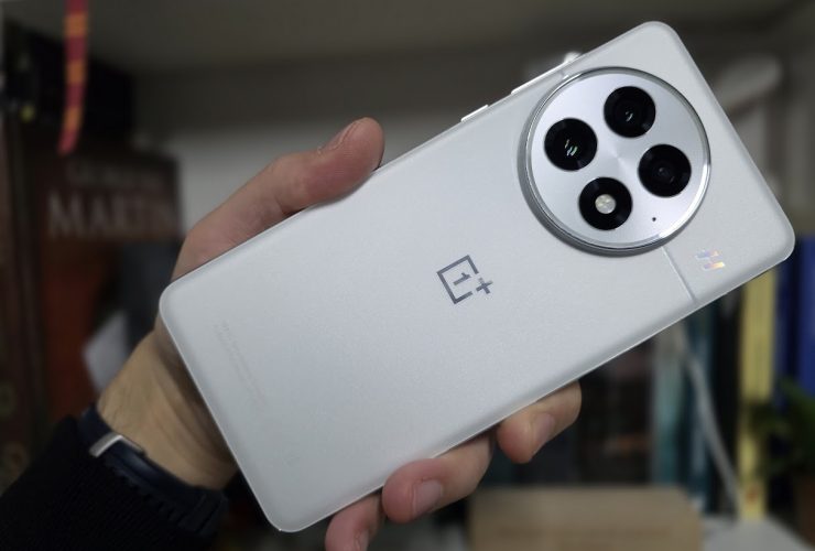 Recensione OnePlus 13