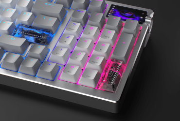 ASUS ROG Azoth 96 HE con touchscreen OLED e illuminazione RGB