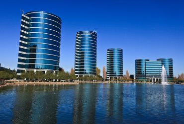 Le torri della sede di Oracle a Redwood Shores, in California, dove nasce Oracle Fusion Companion