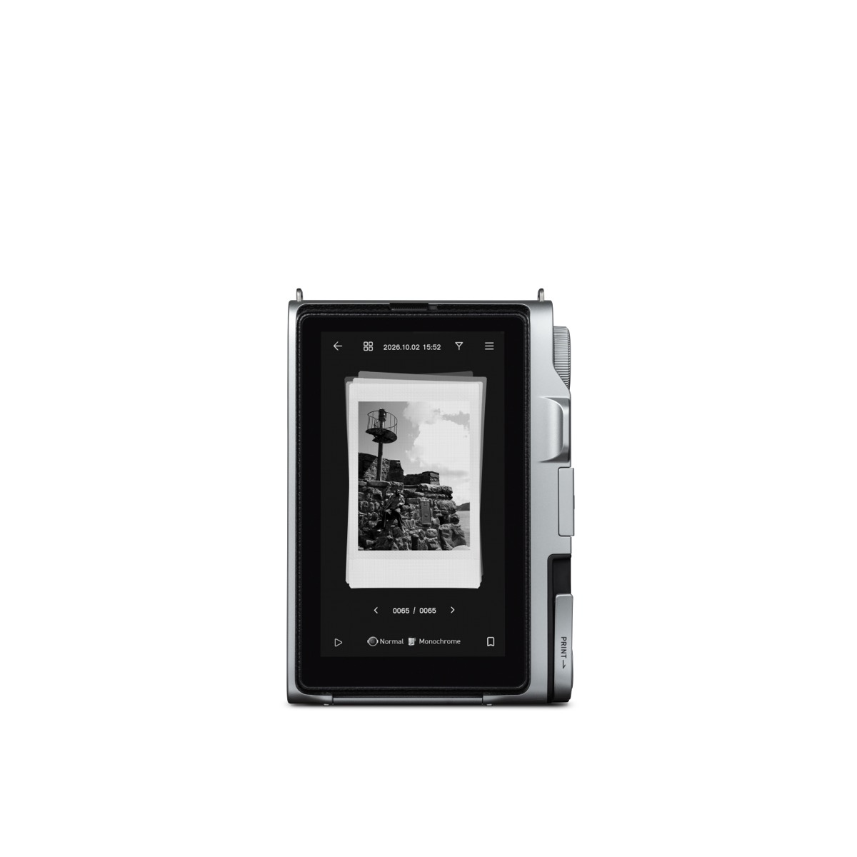 Il retro di Fujifilm instax mini Evo 2 con il display touchscreen