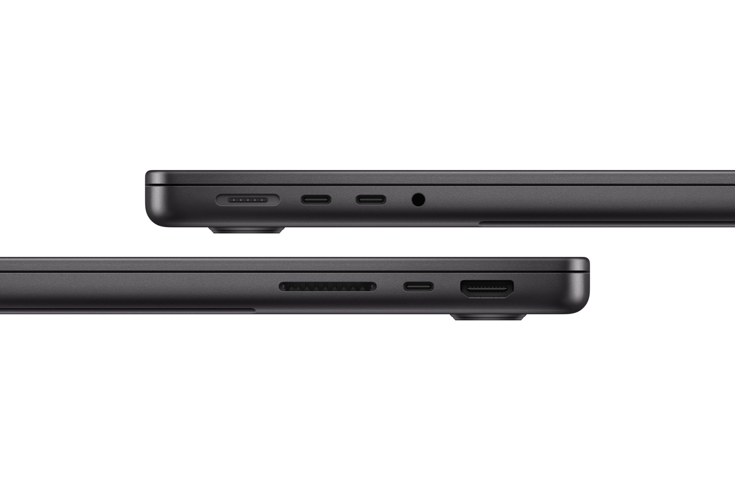 Le porte del MacBook Pro 14 pollici con M6: HDMI, Thunderbolt 4, MagSafe 3 e slot SDXC