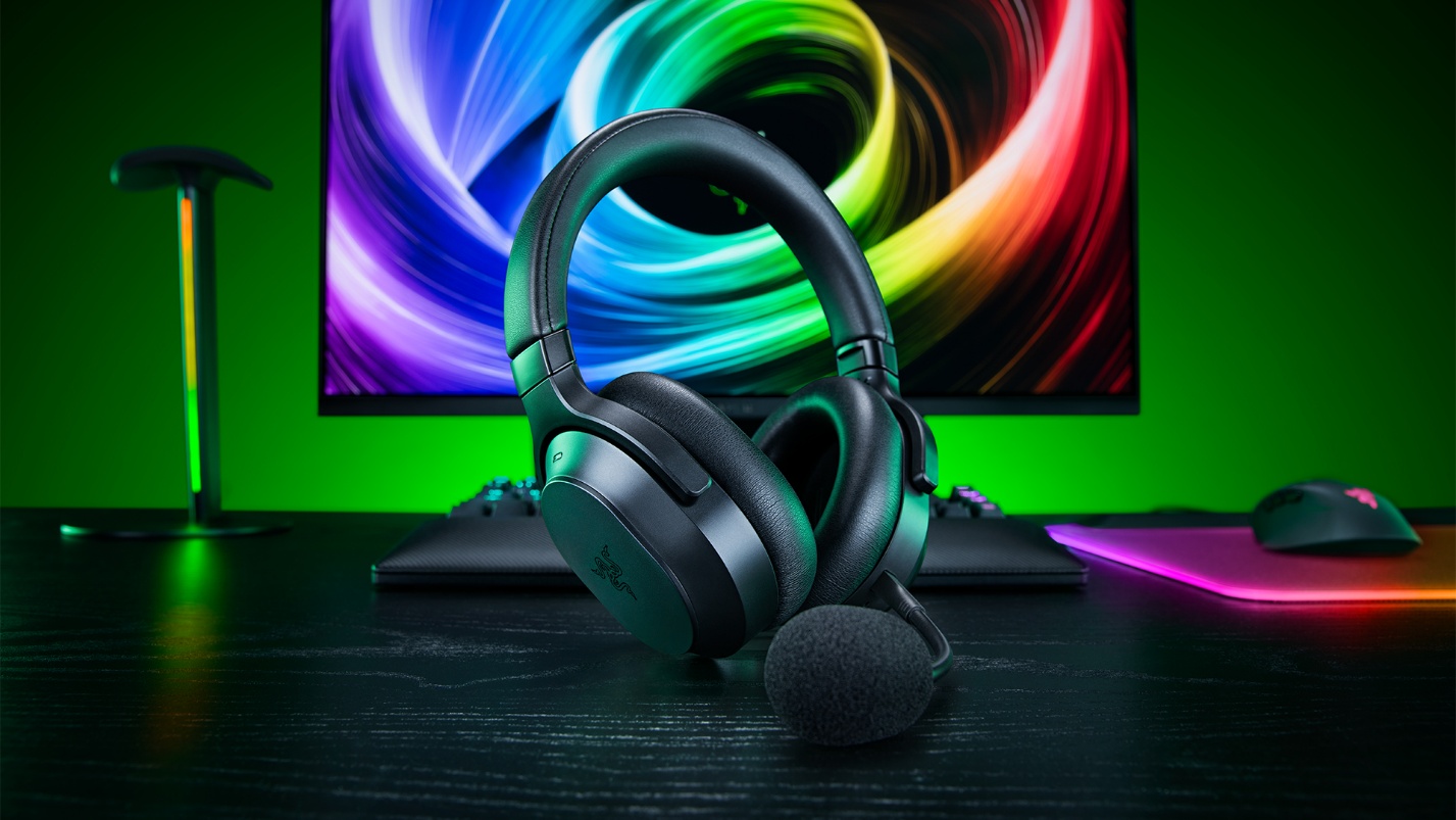 Razer Barracuda V2 Pro: ANC e 70 ore di autonomia a 219,99 euro