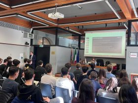 Studenti dell’IIS Benedetti-Tommaseo alla plenaria di Samsung Solve for Tomorrow a Venezia