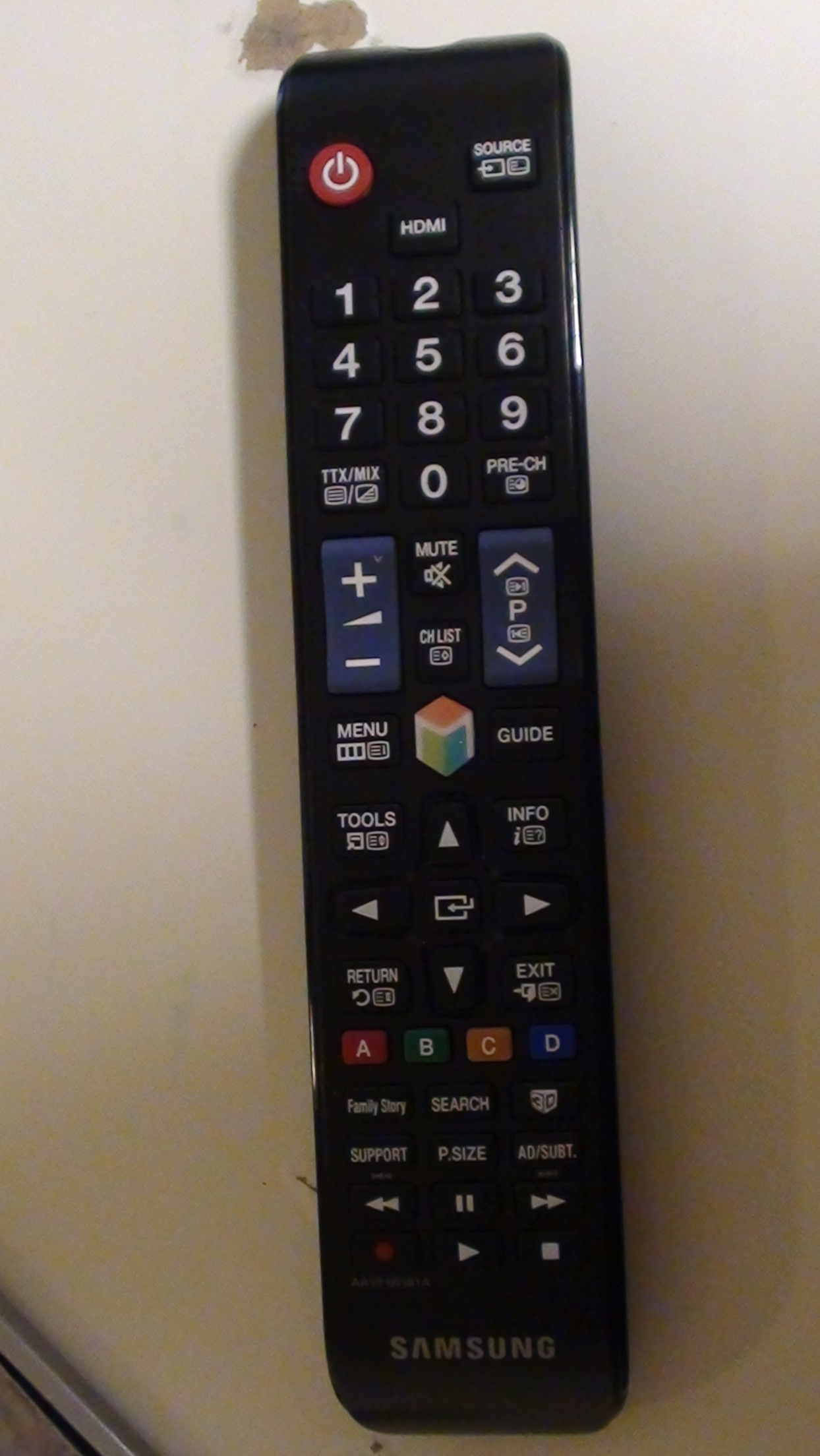 Telecomando di una smart TV Samsung